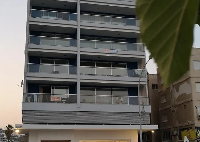 Beachfront Amazing New Apartment